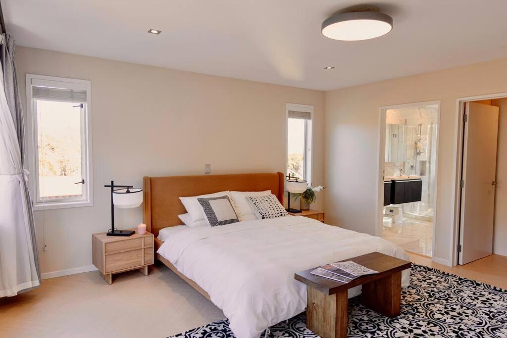Modern Lifestyle Retreat With Stunning City View 奥克兰 外观 照片
